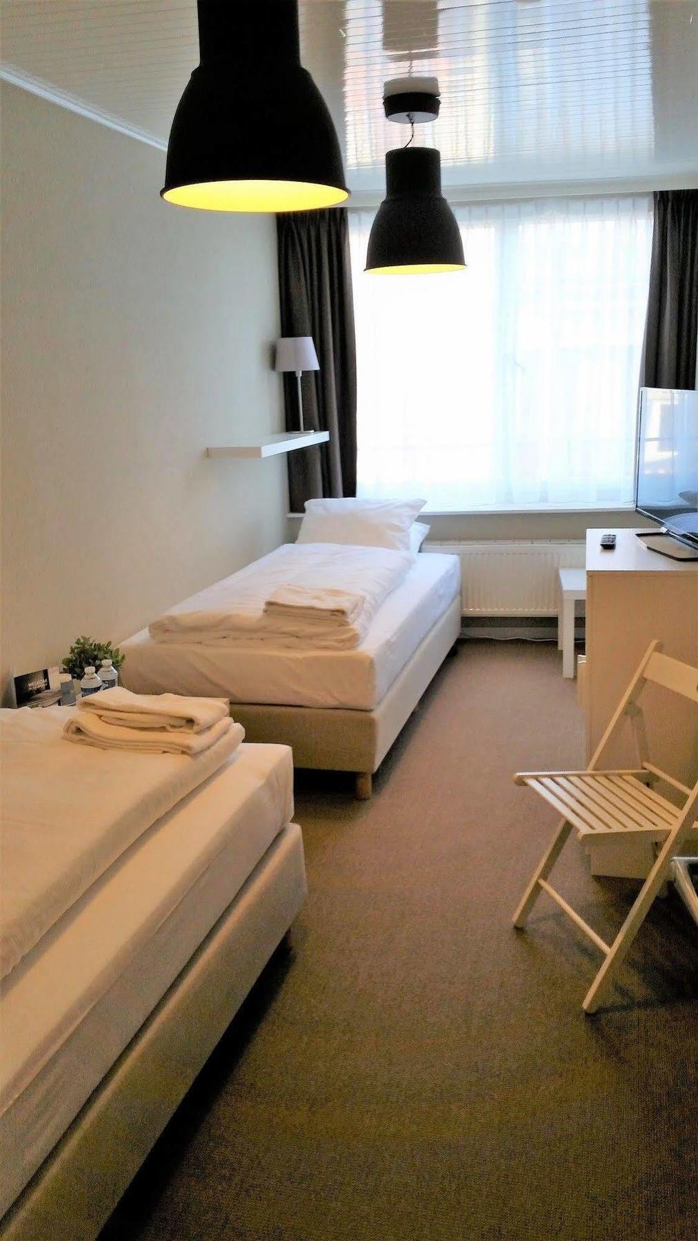 Hotel Franky บลังเคนเบอร์เก ภายนอก รูปภาพ